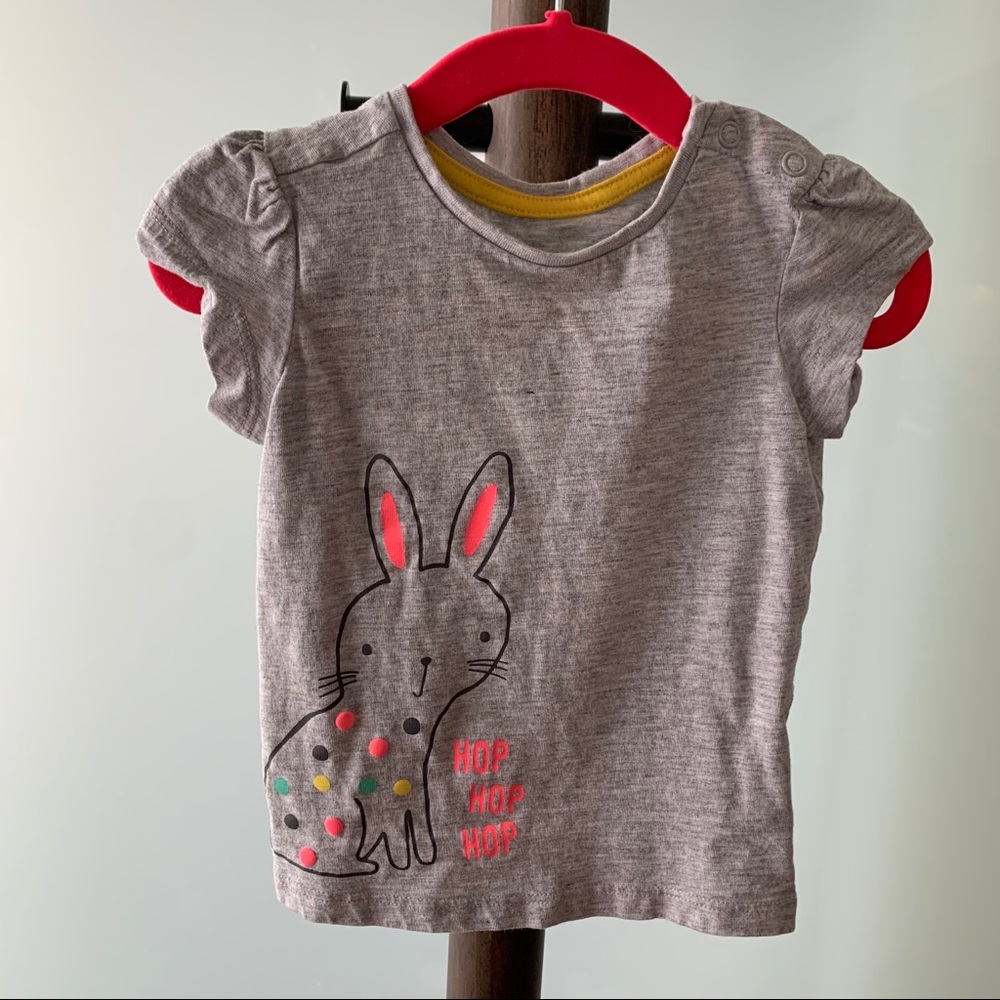 Shirt with bunny